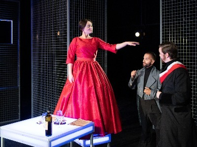 Současná opera Jsem kněžna bláznů na festivalu