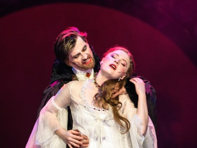 Dracula: Sing Along