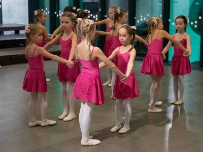 Rozsvítíme vánoční stromeček v Novém divadle