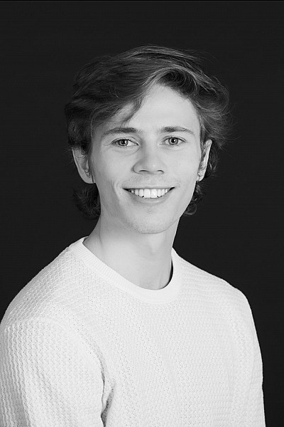 Joshua Lee