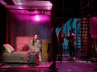 dogville_djkt_2026_foto_irena_sterbova-1273