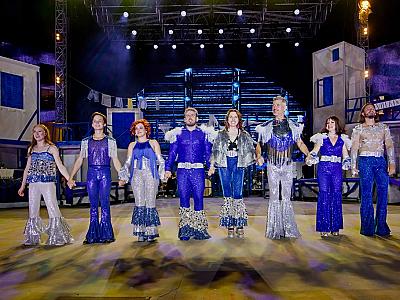 10_DJKT_2026_Mamma_mia_Noc_s_operou_foto_Martin_J_Polak_1479r
